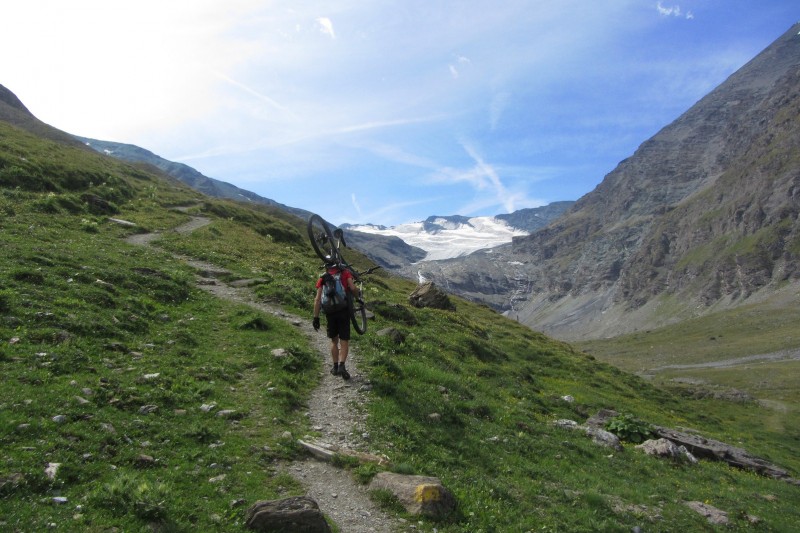 #1 Portage : Portage juste après le rifugio Mario Bezzi Portage : Portage juste après le rifugio Mario Bezzi
