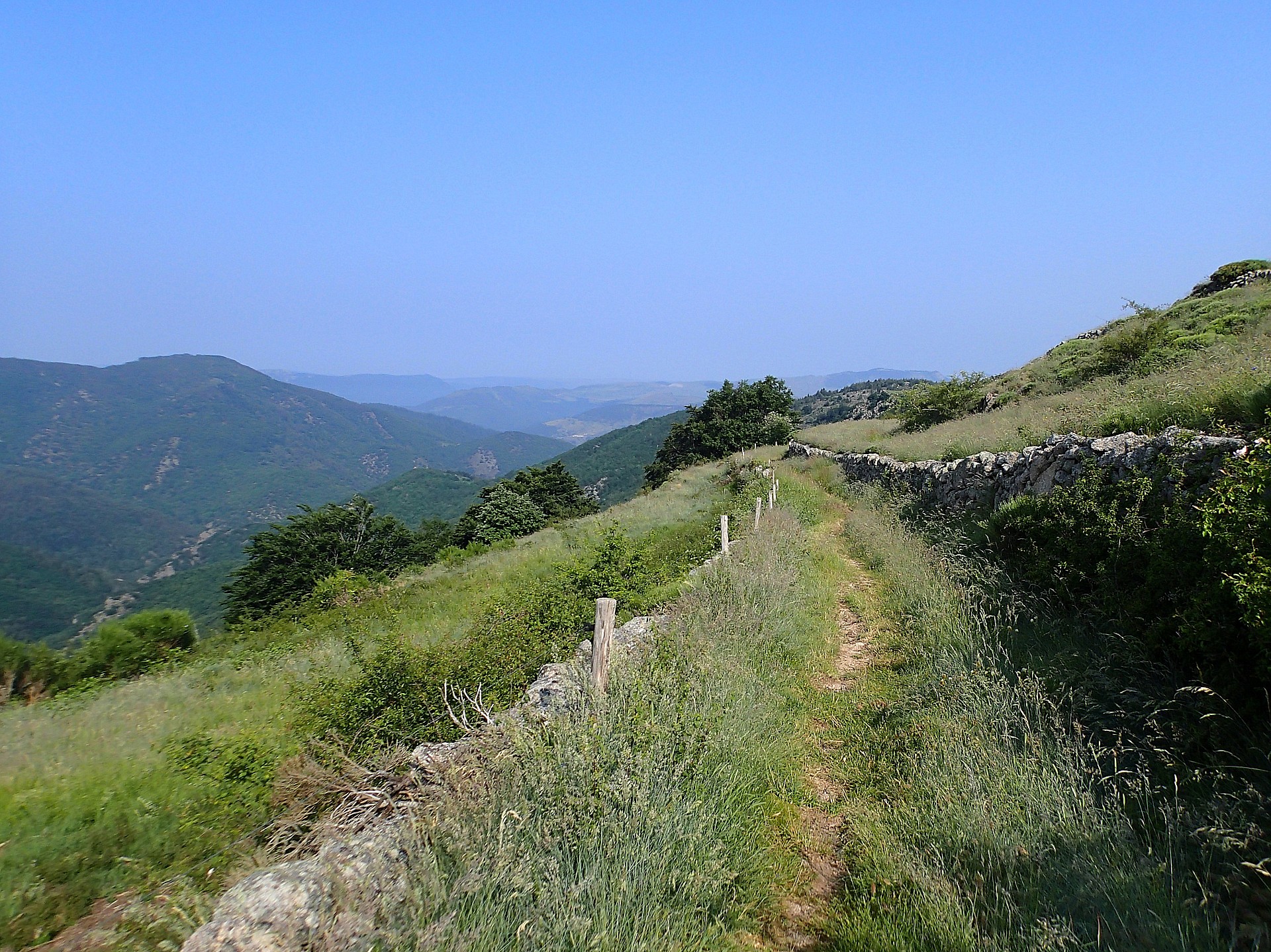 Le départ du sentier sympa mais attention à la suite !