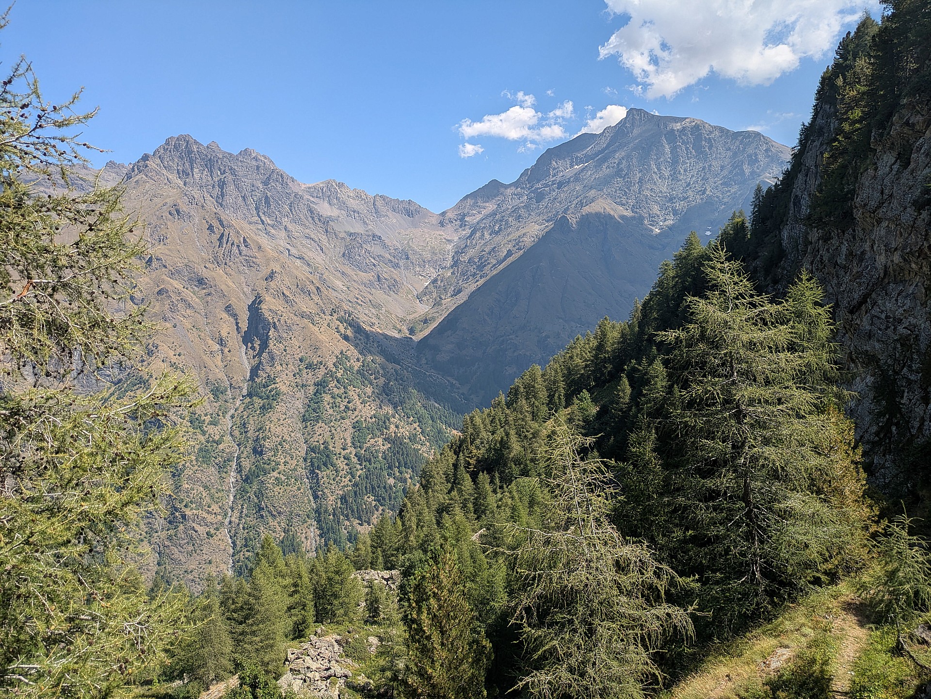 Vue vers le Vieux Chaillol depuis le Pas de l'Escalier
