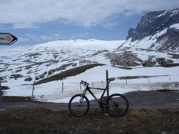 Glacier de Tsanfleuron : Le glacier de Tsanfleuron et des Diablerets depuis le col du Sanetsch