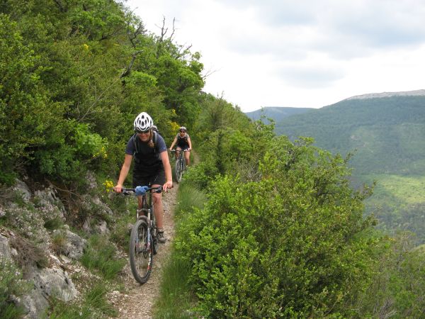 Avant le col de Beauvoisin 2 : Toujours du single