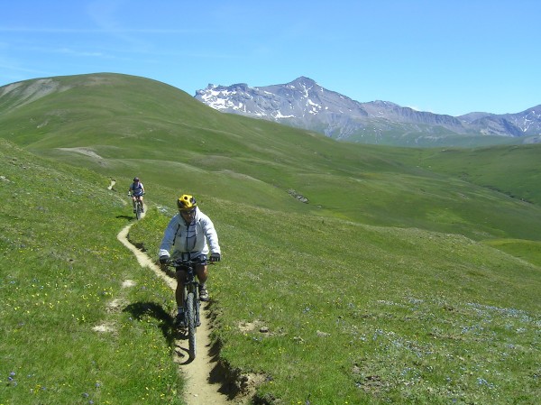 En direction des lacs : Du single bien lisse