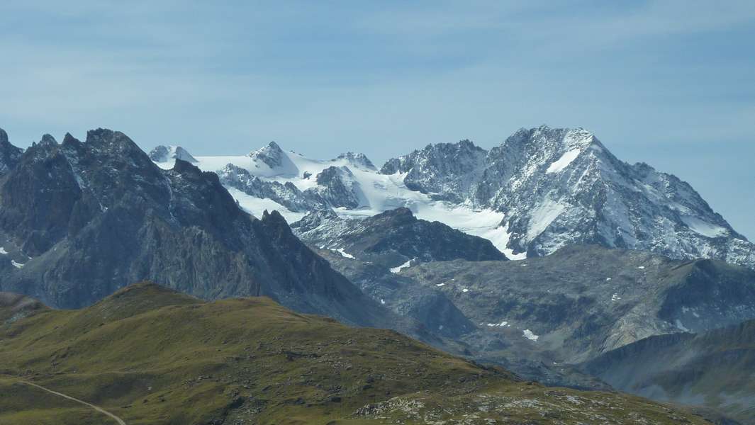 Peclet-Polset : le glacier de Gebroulaz est plutot bien blanc