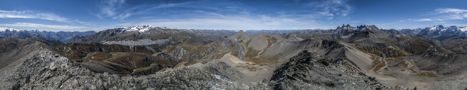 360° : l'impressionnante vue du sommet