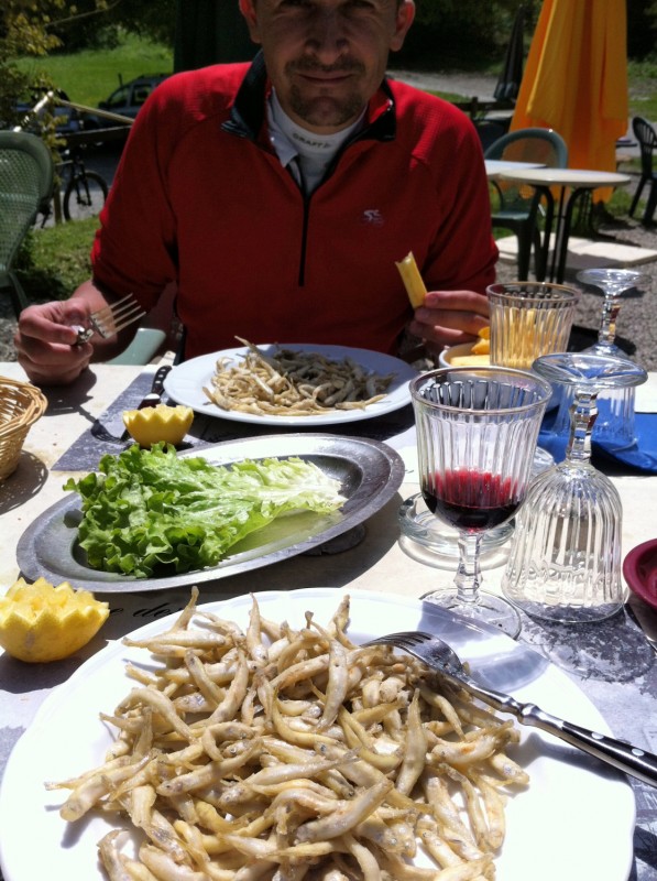 Bon appétit ! : Une friture du lac aux Seiglières c'est inattendu ...