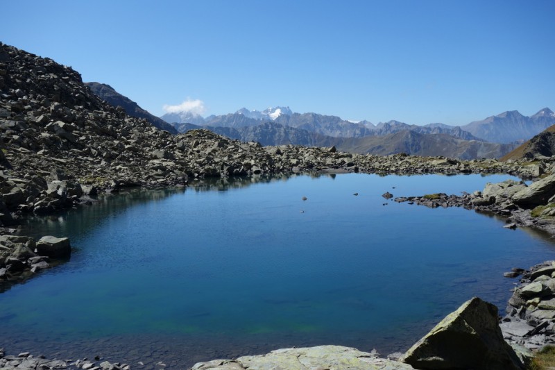 Lac de Roche Noire : La Meije se dévoilent