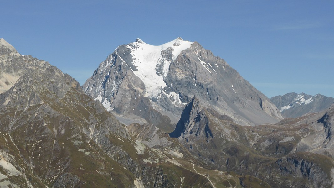 Crête du Mont Charvet : Grande Casse, toujours présente
