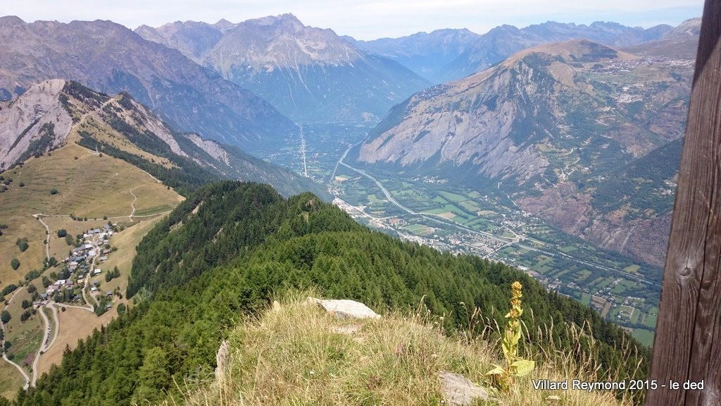 Vallée de Bourg d'Oisans (vers Grenoble)