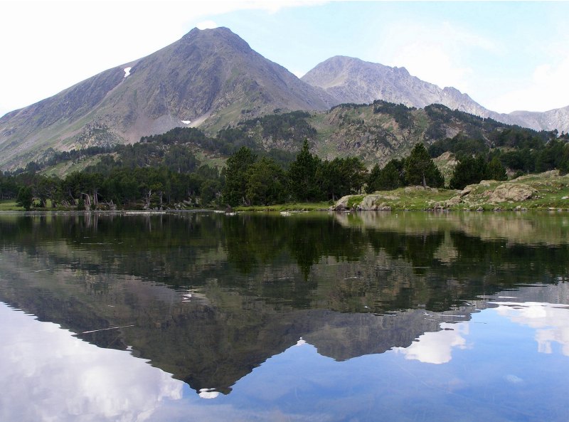 Miroir pyrénéen : Les Camporells