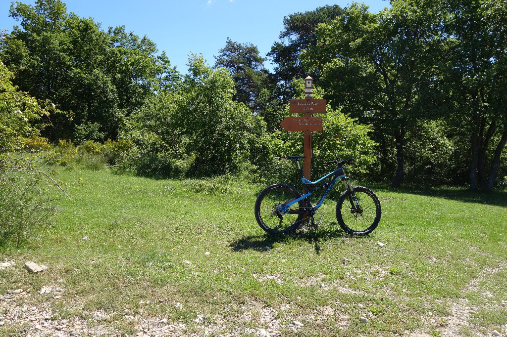#2 Avant le Mont Auri Avant le Mont Auri