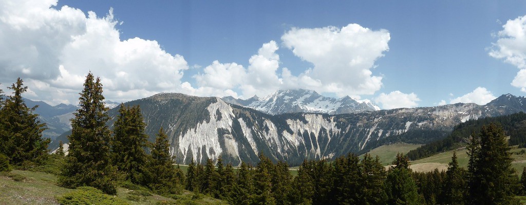 Dent du Villard et Crête du Mont Charvet