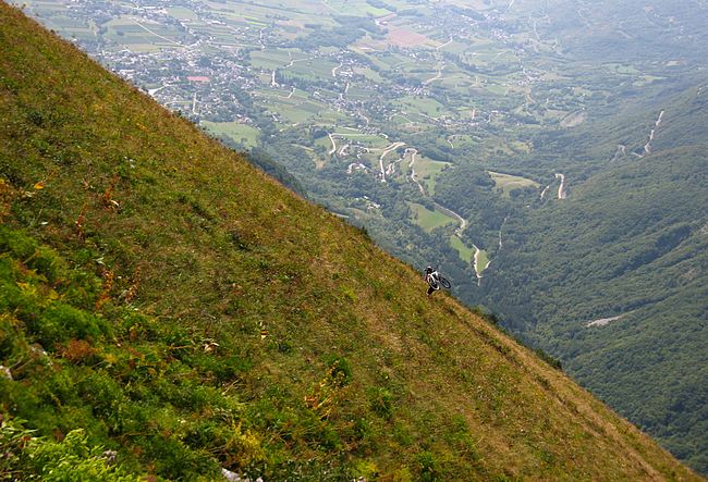 Pierre Besse : Un peu de portage pour arriver à Pierre Besse