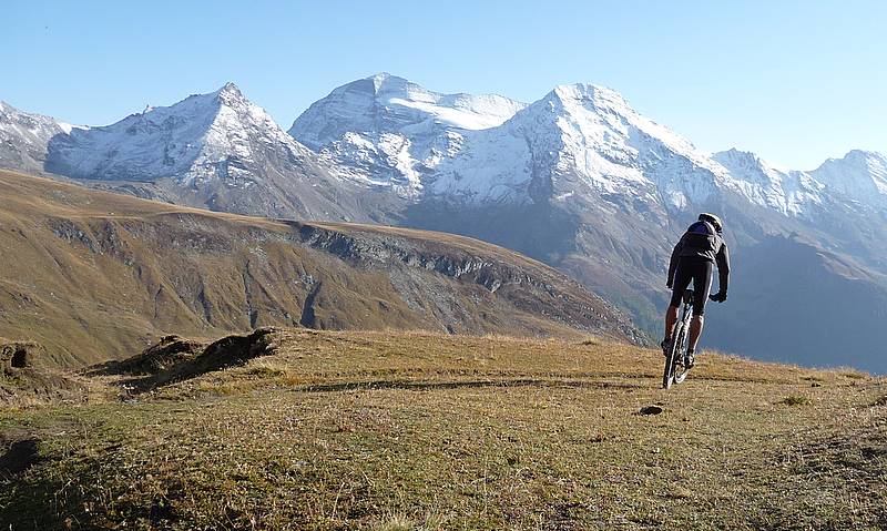 Descente sur Rosswald : Descente sur Rosswald avec Monte Leone au fond