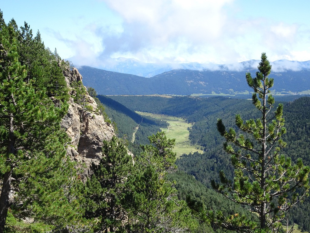 Vallée du Galbe depuis la descente du Querubi