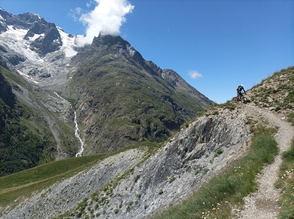 #2 Sentier des Crevasses Sentier des Crevasses