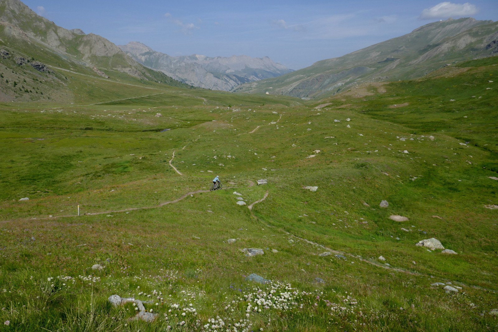 #31 Début de la descente sur le Grand Canal (depuis le refuge de la Blanche) Début de la descente sur le Grand Canal (depuis le refuge de la Blanche)