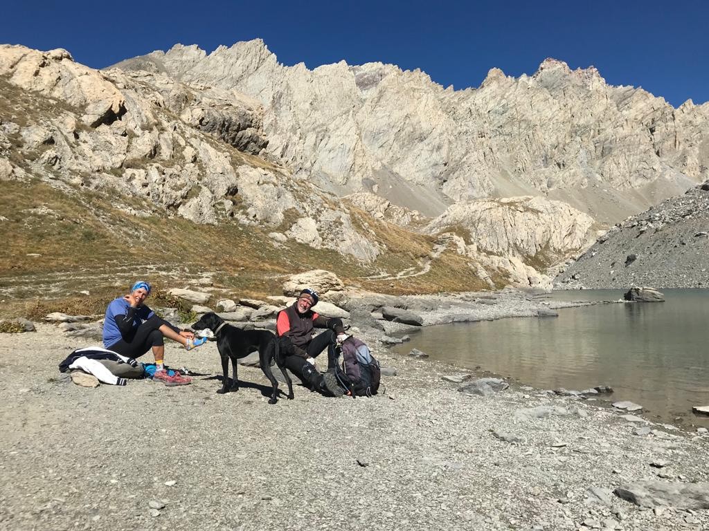 #9 Casse croûte au lac Long. Casse croûte au lac Long.