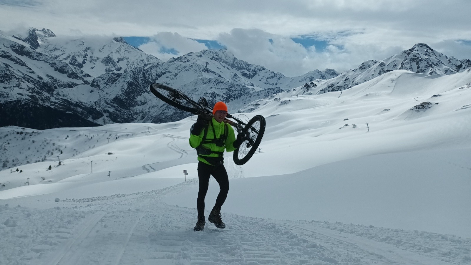 #6 Toujours du vent au col du Joly. Toujours du vent au col du Joly.