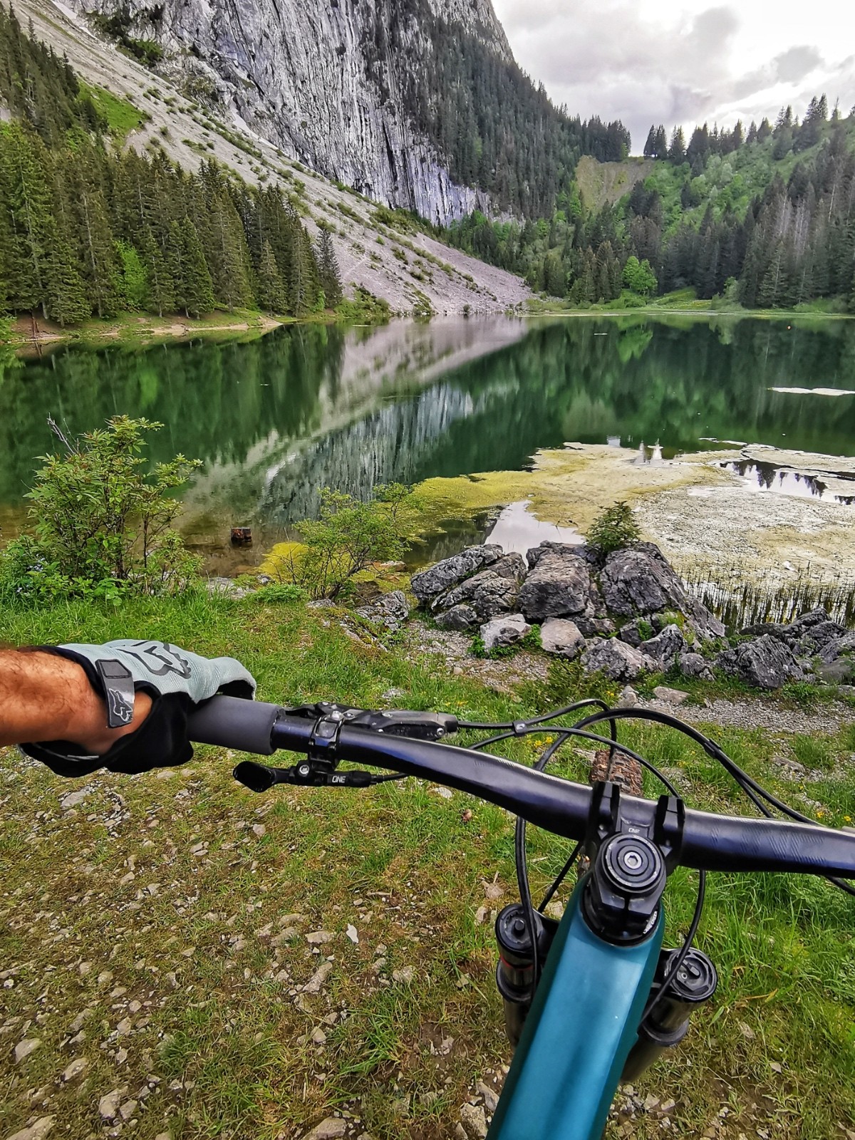 #4 Arrivée au lac bénit Arrivée au lac bénit