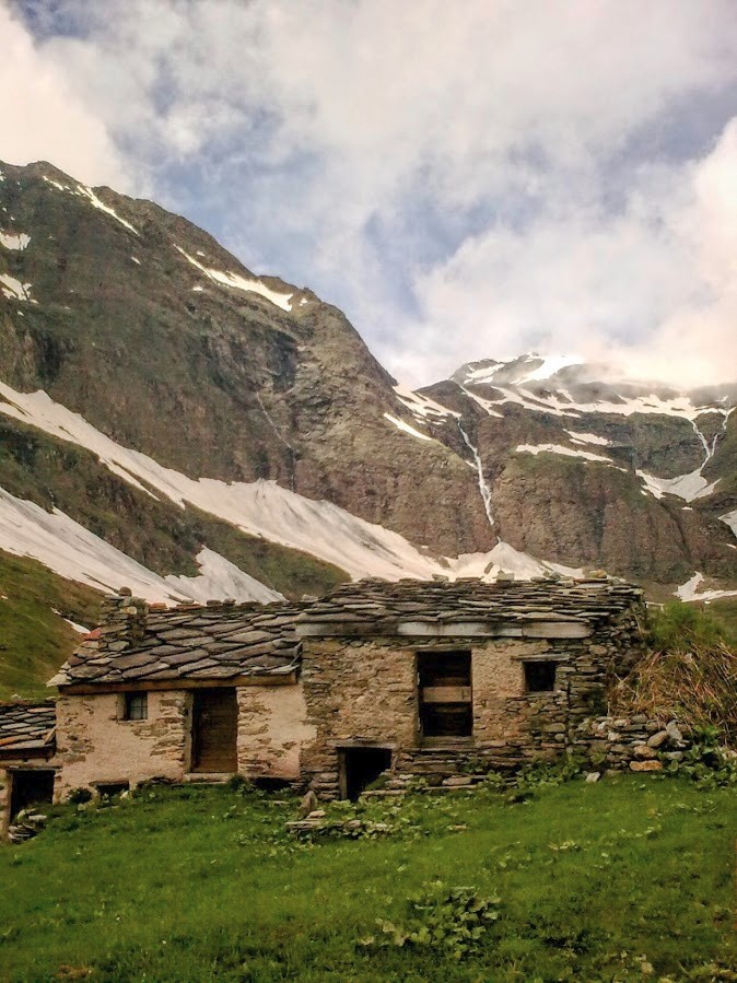 Chalets dans le vallon