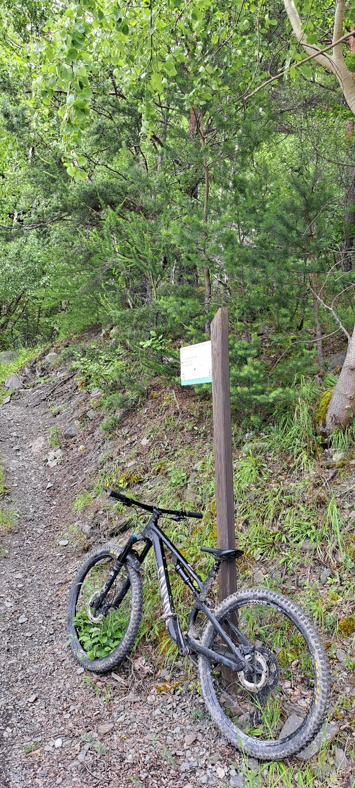 Sentier des carrières - The End