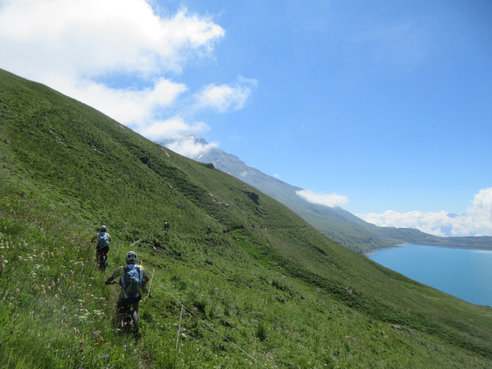 Sentier des 2000