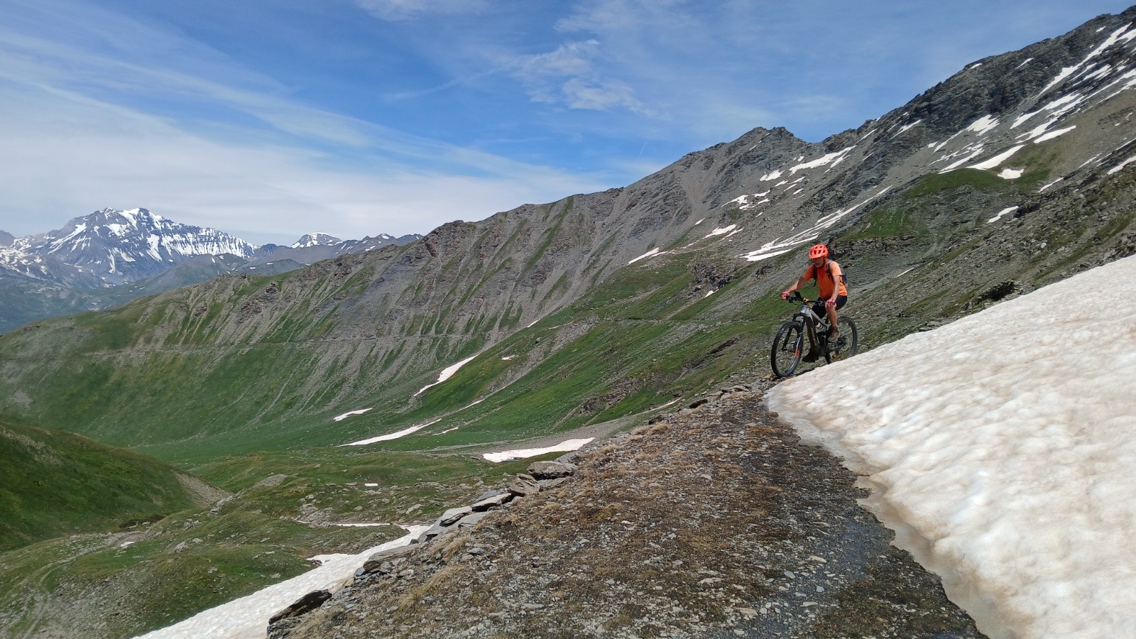 Il reste un petit Névé sur la montée 