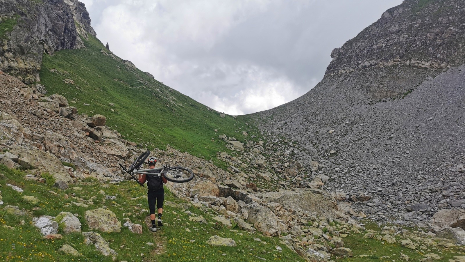  Col de la Cicle en vue