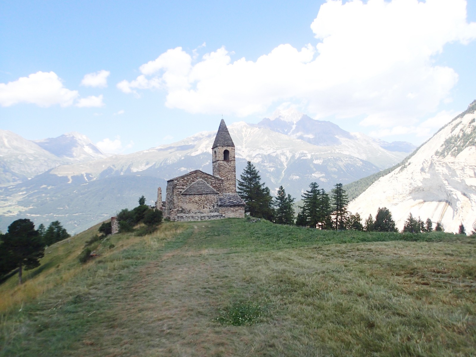 Magnifique chapelle d'Extravache !