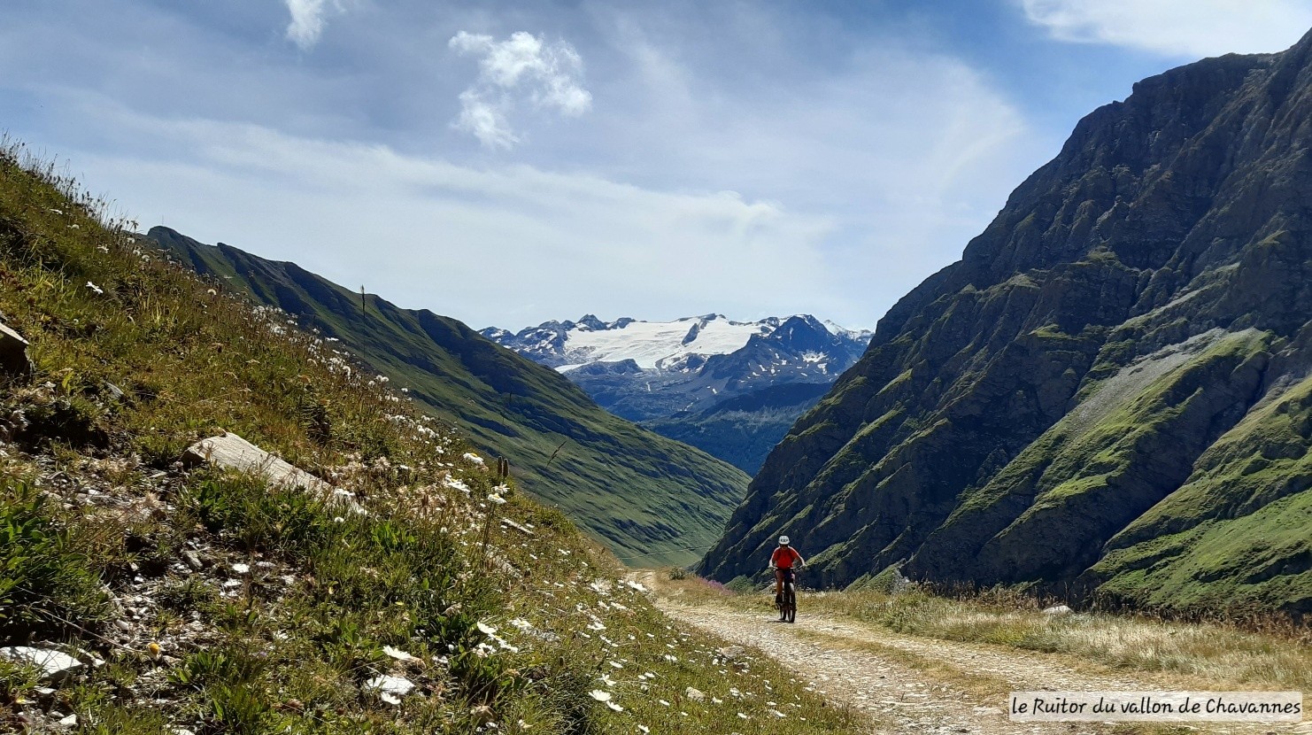 #1 Montée 90% piste très roulante avec vue dégagée Montée 90% piste très roulante avec vue dégagée