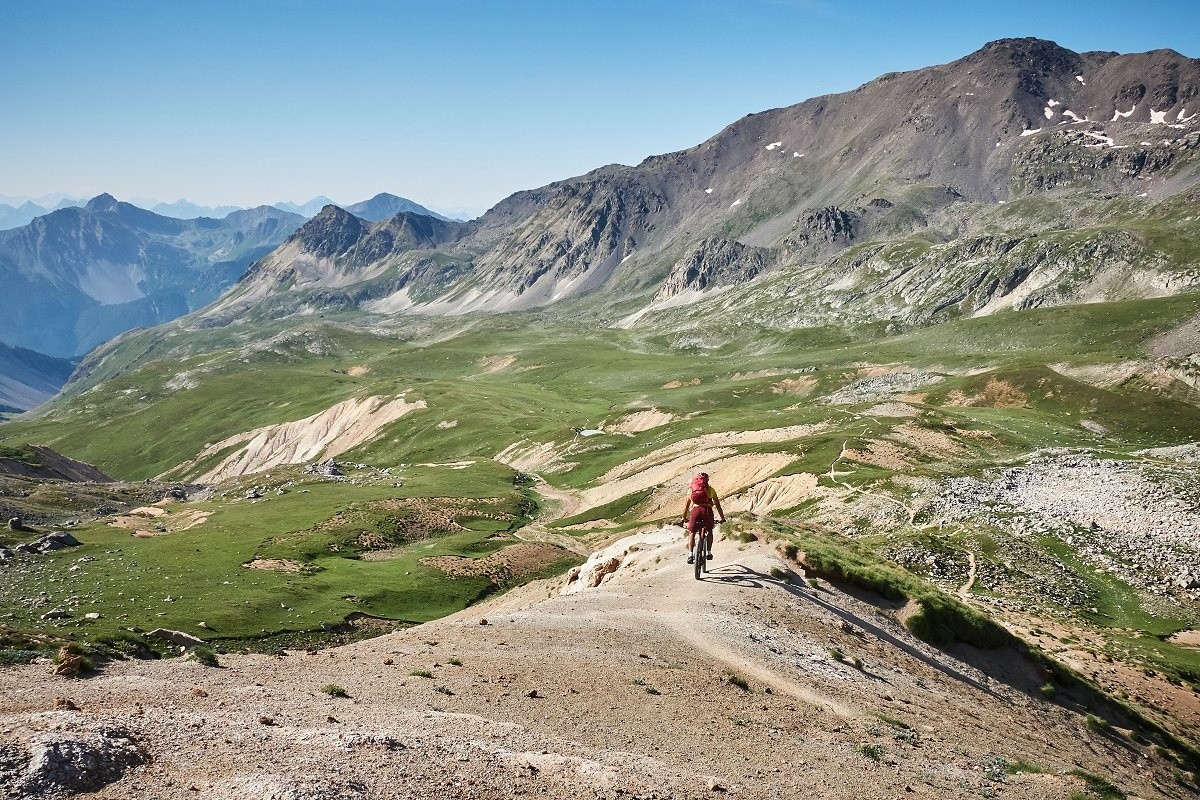 La très belle descente du col du Vallon