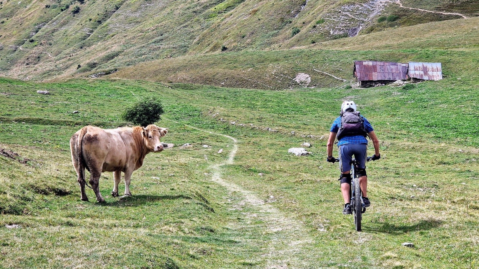  Rejoindre Vaujany par les petites chemins