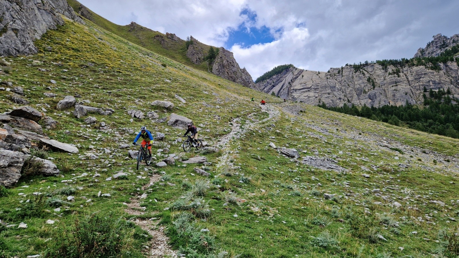 Challenging descente du Colle Serour 