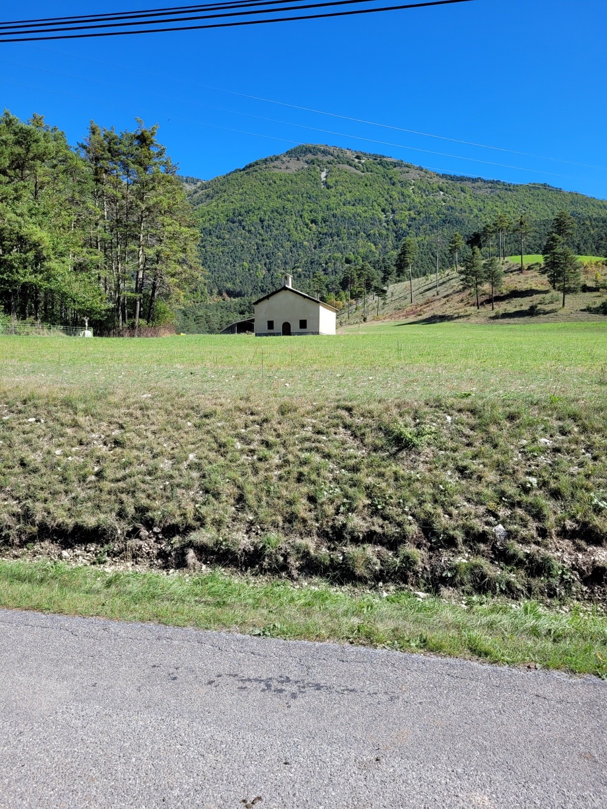 arrivée sur route avant Allons 