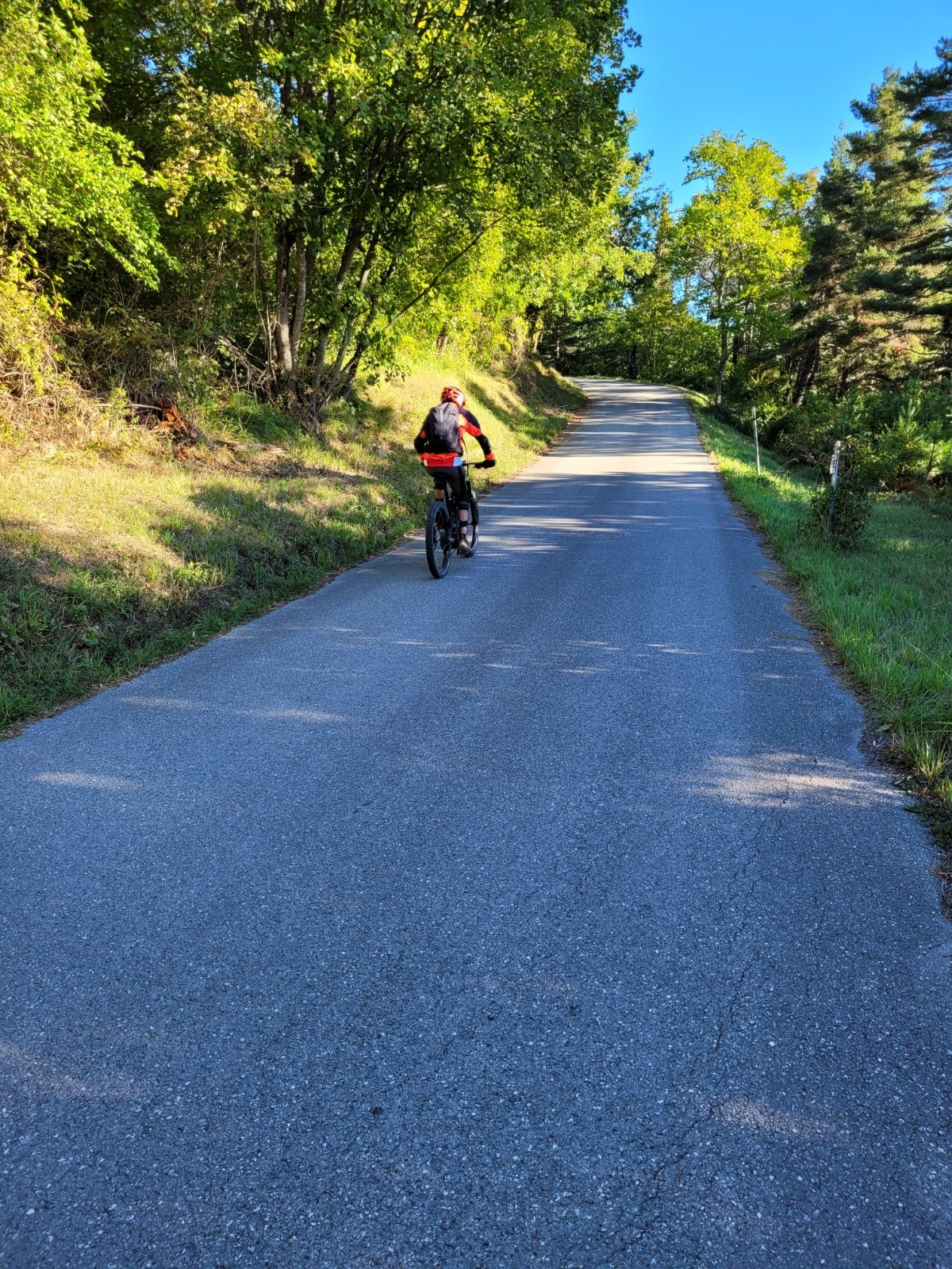 montée tranquille sur route. 