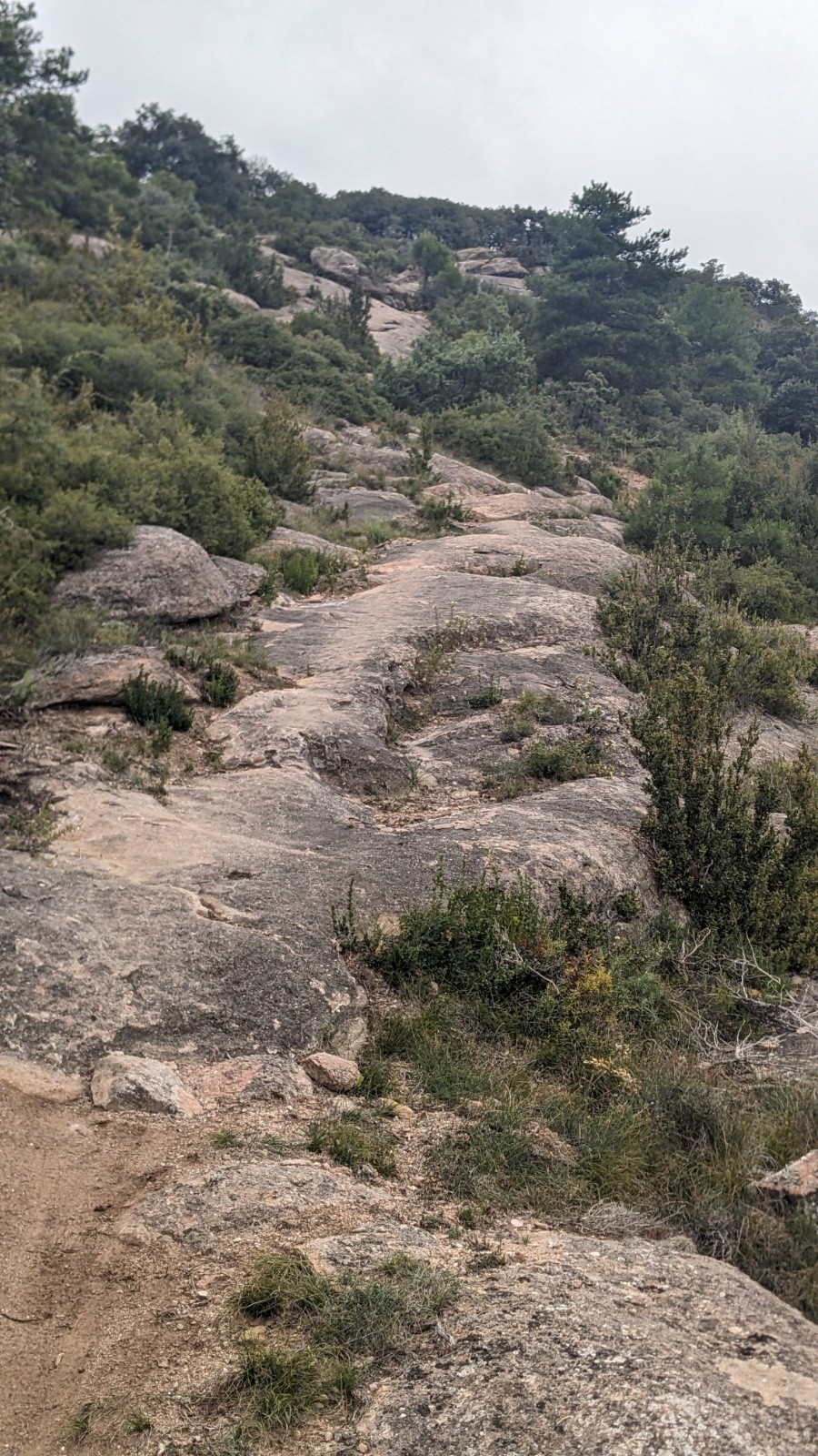 On vient de tout là haut et les passages sur dalle de Feixancs sont extraordinaires 