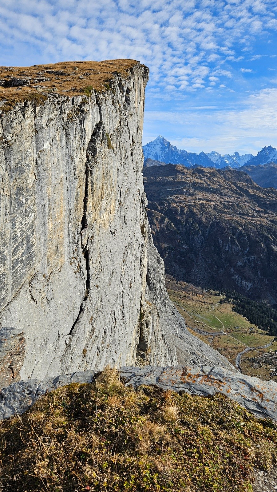 Falaise depuis la Brèche du Dérochoir.