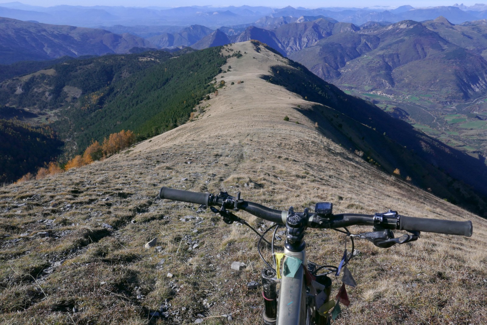 Vers le haut de la Crête de la Colle. 