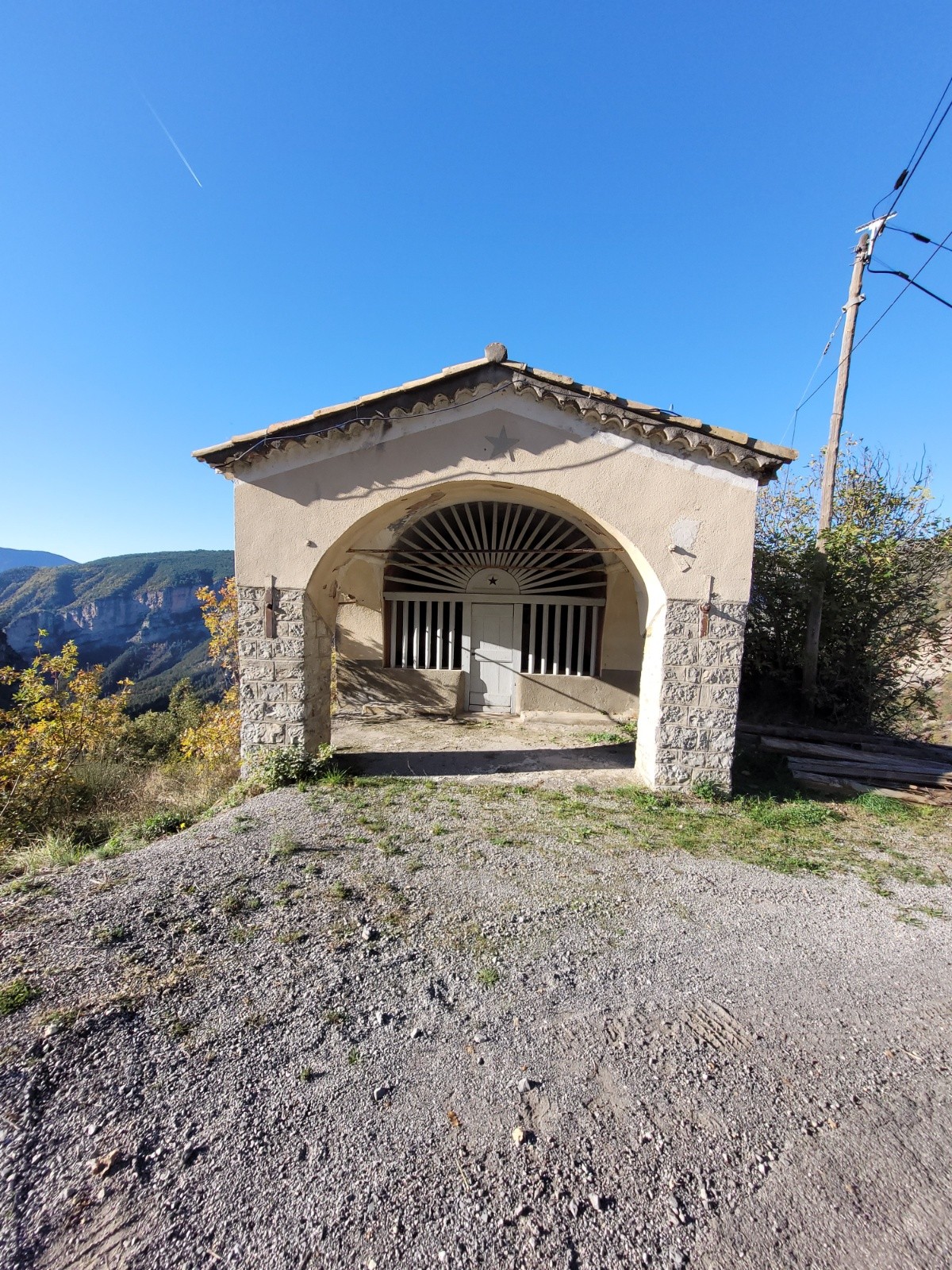 Chapelle ST Macaire avant d'arriver à Lieuche 