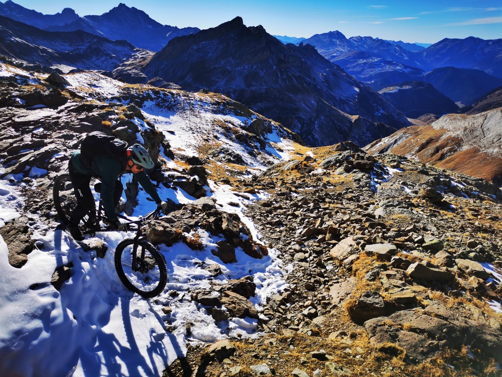   Traversée vers le col du Bonhomme