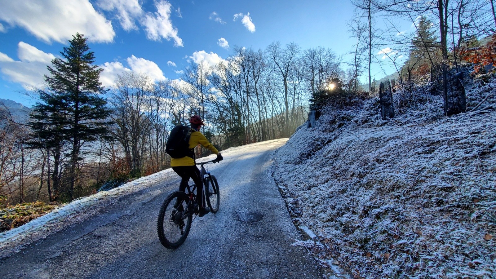 Veyrier nord (face enduro shapée), un peu avant le fameux road-gap, ça croustille