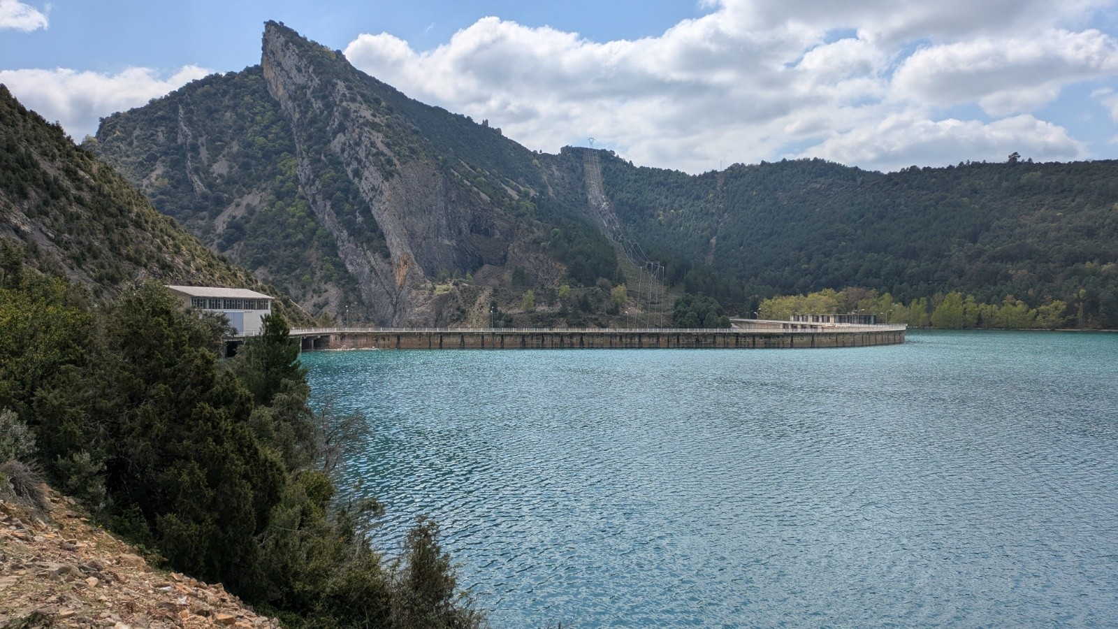 #11 On arrive au barrage On arrive au barrage