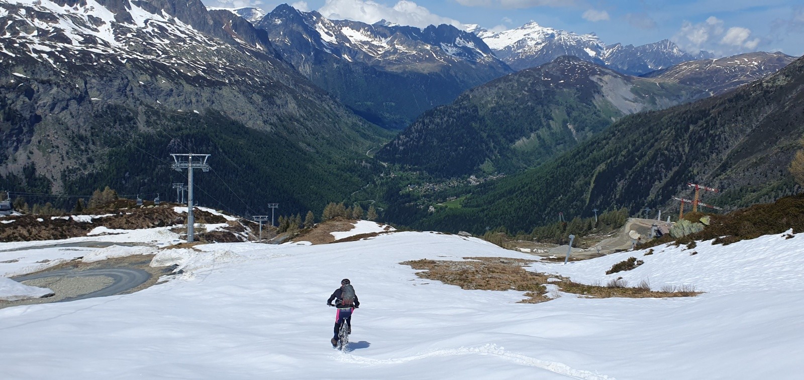 Vue sur les Posettes pour ceux qui voudraient voir l’enneigement. 
