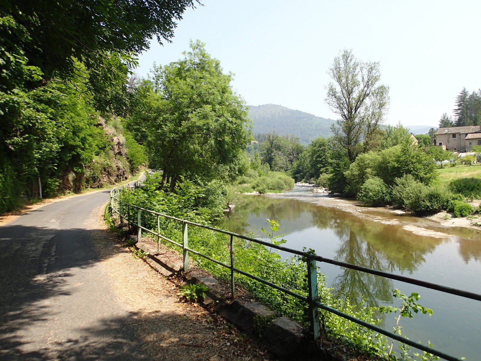 #64 Reprise en direction d Reprise en direction d'Ispagnac le long du Tarn...