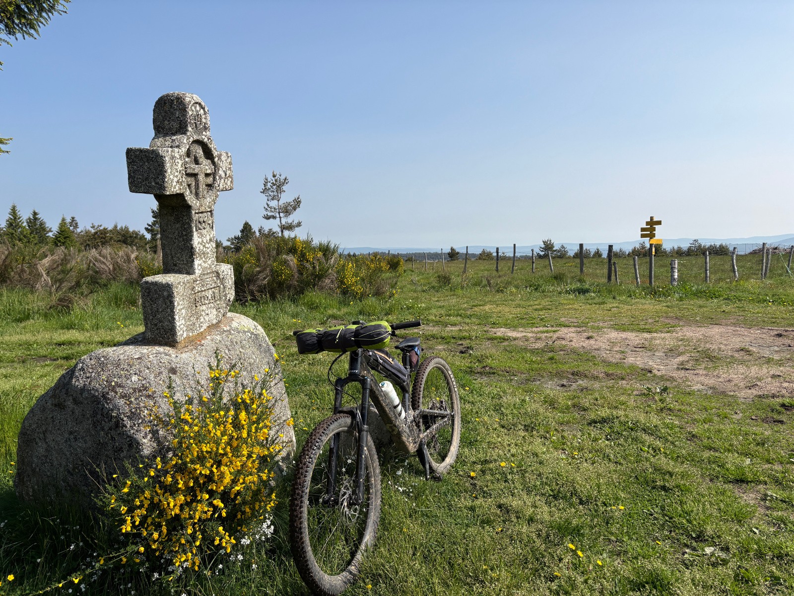 #42 Fin de la montée à la "Croix de Maitre Vidal", ouf ! Fin de la montée à la \