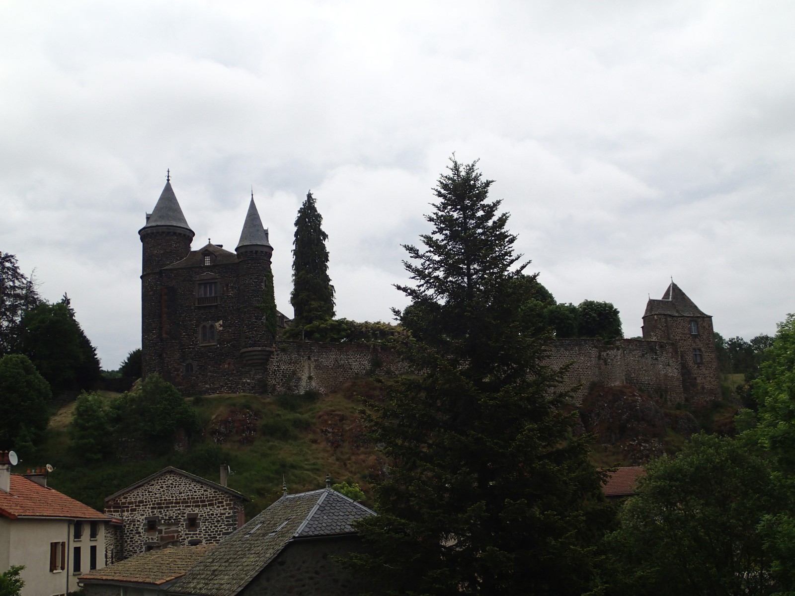 #6 Le Château de Sailhant... Le Château de Sailhant...
