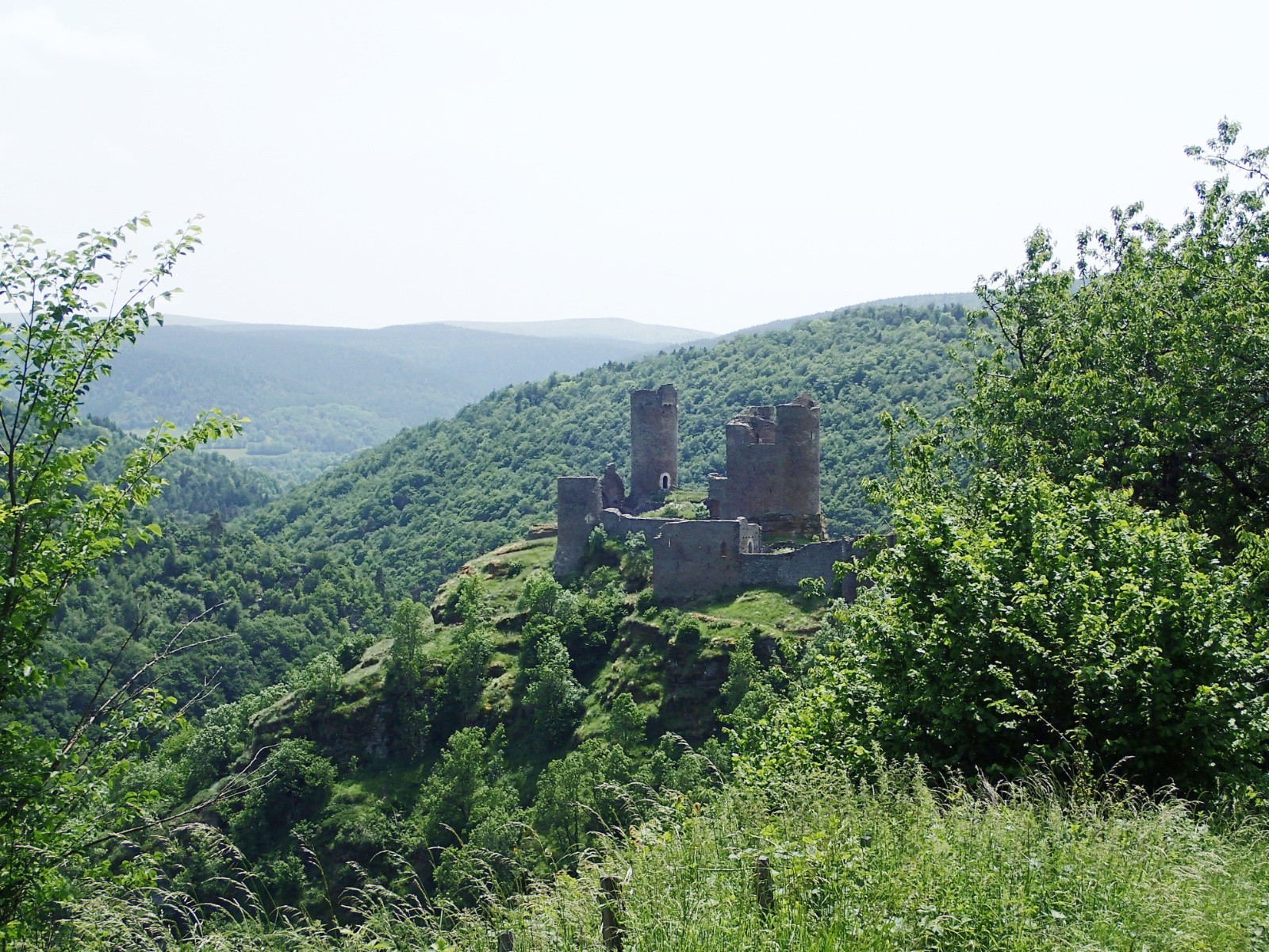 #38 L L'improbable Château du Tournel...