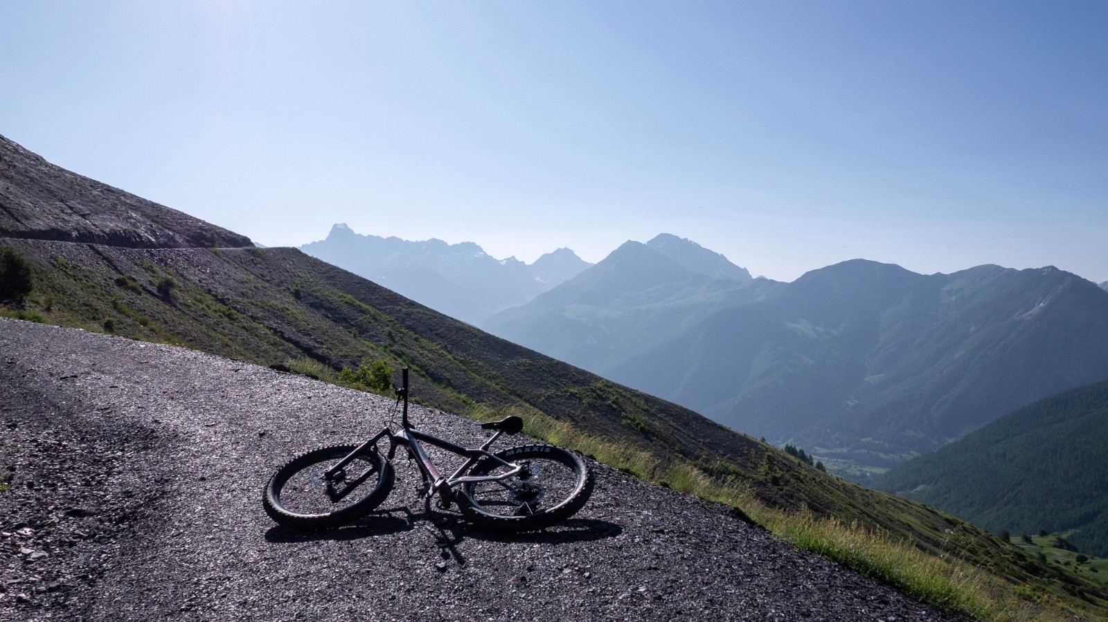 #1 La piste au dessus du col de Vars La piste au dessus du col de Vars