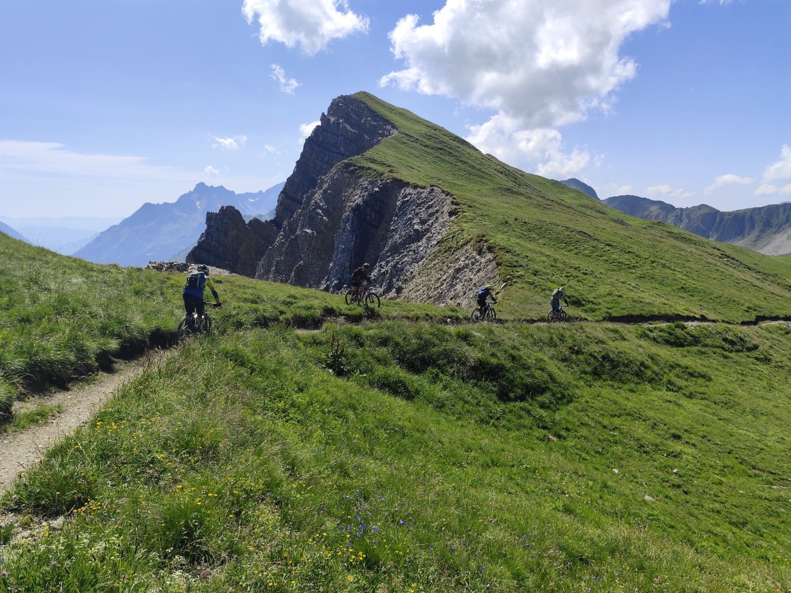 Descente vers le col du sabot 