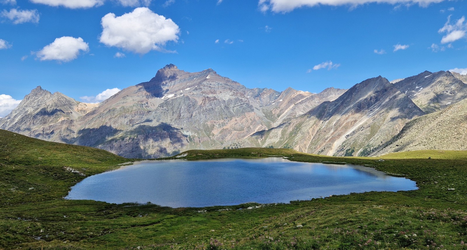 Lago Djouan
